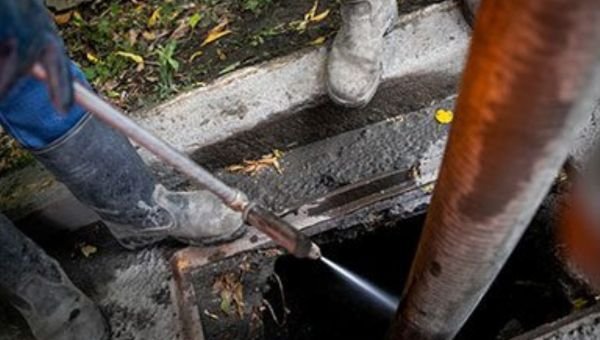 servicio de destapaciones con máquinas Hidrojet de alta presión